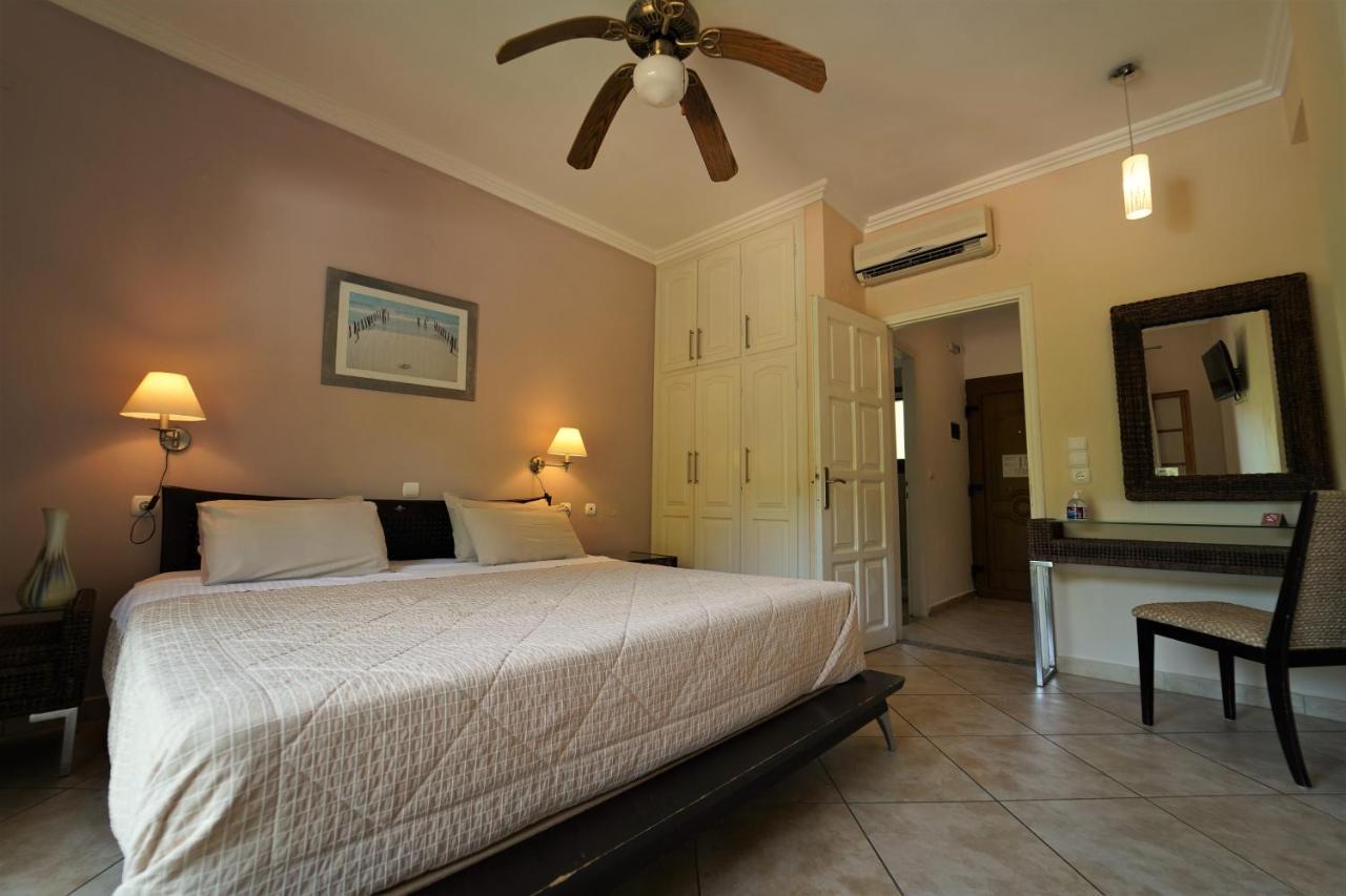 Bella Vista Hotel Studios & Apartments Parga Eksteriør billede