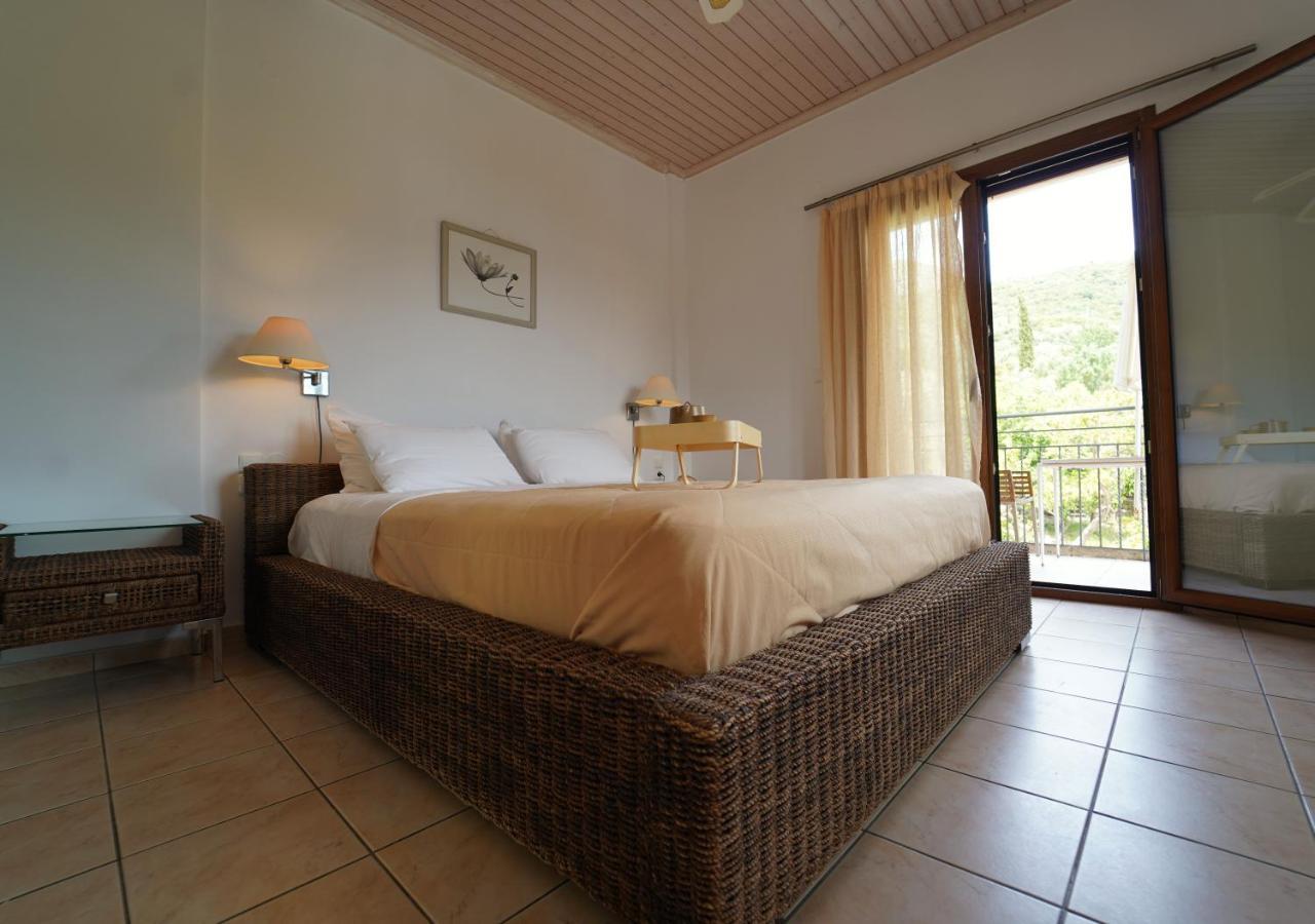 Bella Vista Hotel Studios & Apartments Parga Eksteriør billede
