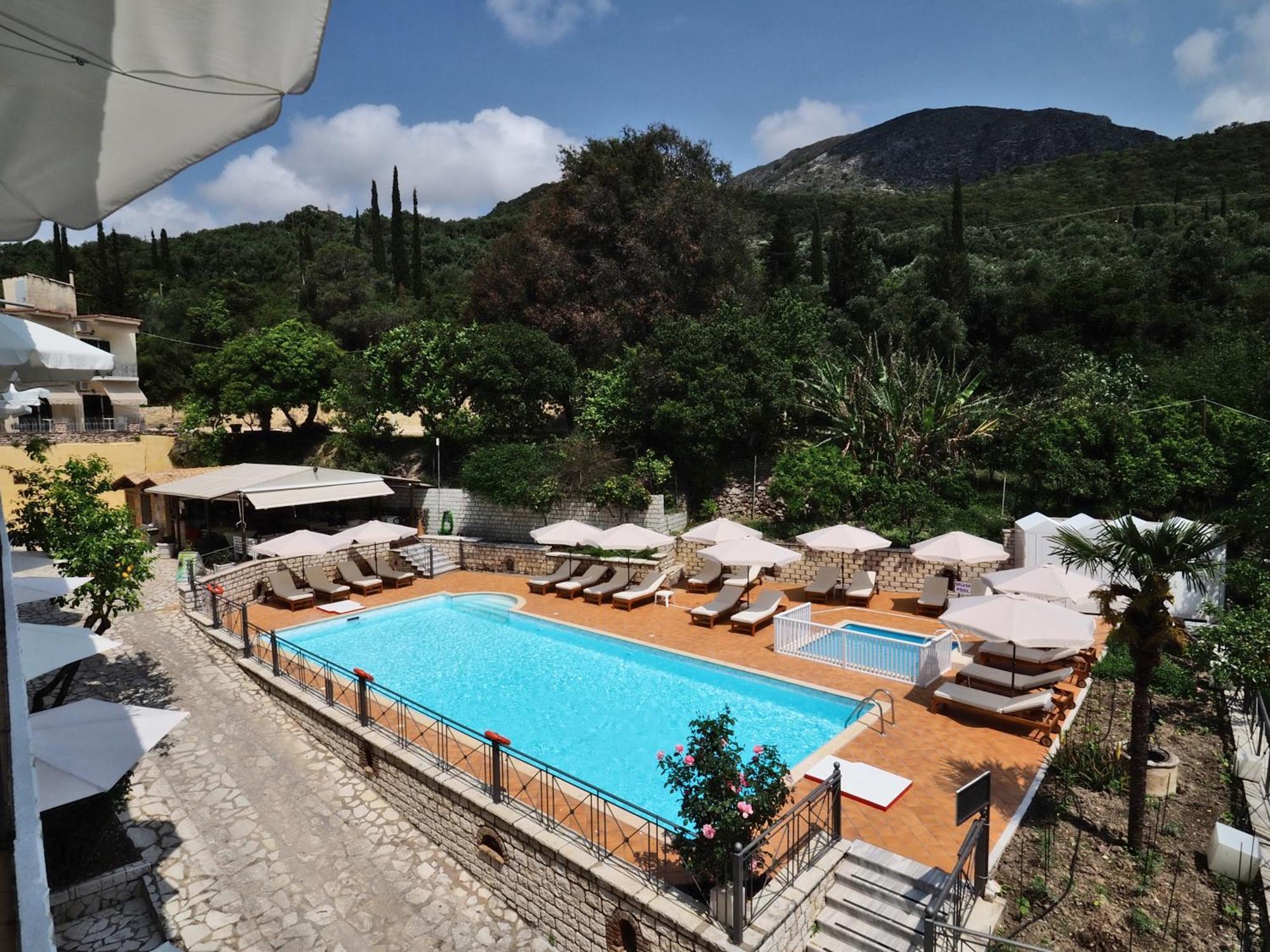 Bella Vista Hotel Studios & Apartments Parga Eksteriør billede